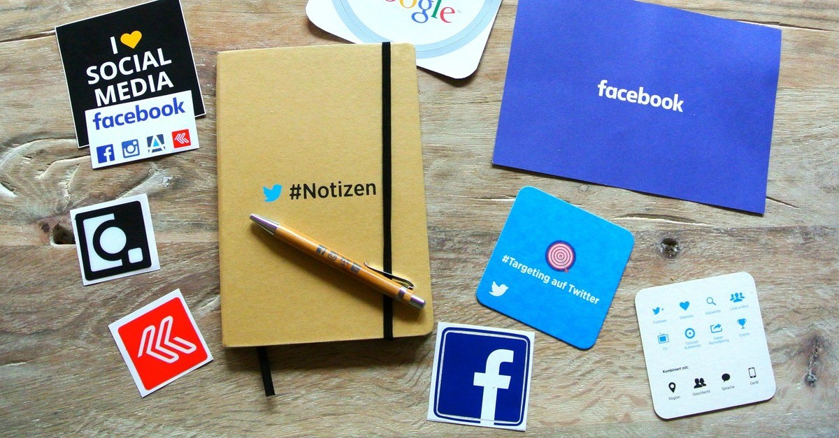Learn How You Can Work From Home Full-Time As A Social Media Manager For 99 Social!