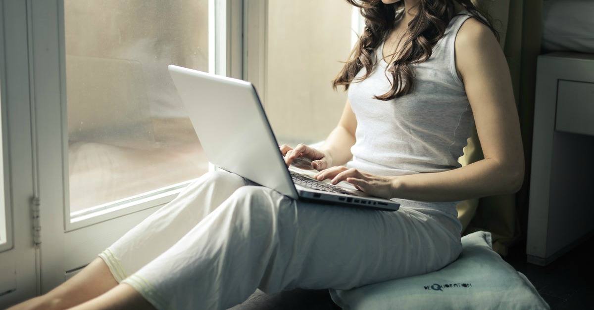 Are you looking for ways to make extra cash online? Awesome make sure to check out these 17 sites that paid me over $2,066 last month! I'll even show you proof they pay!